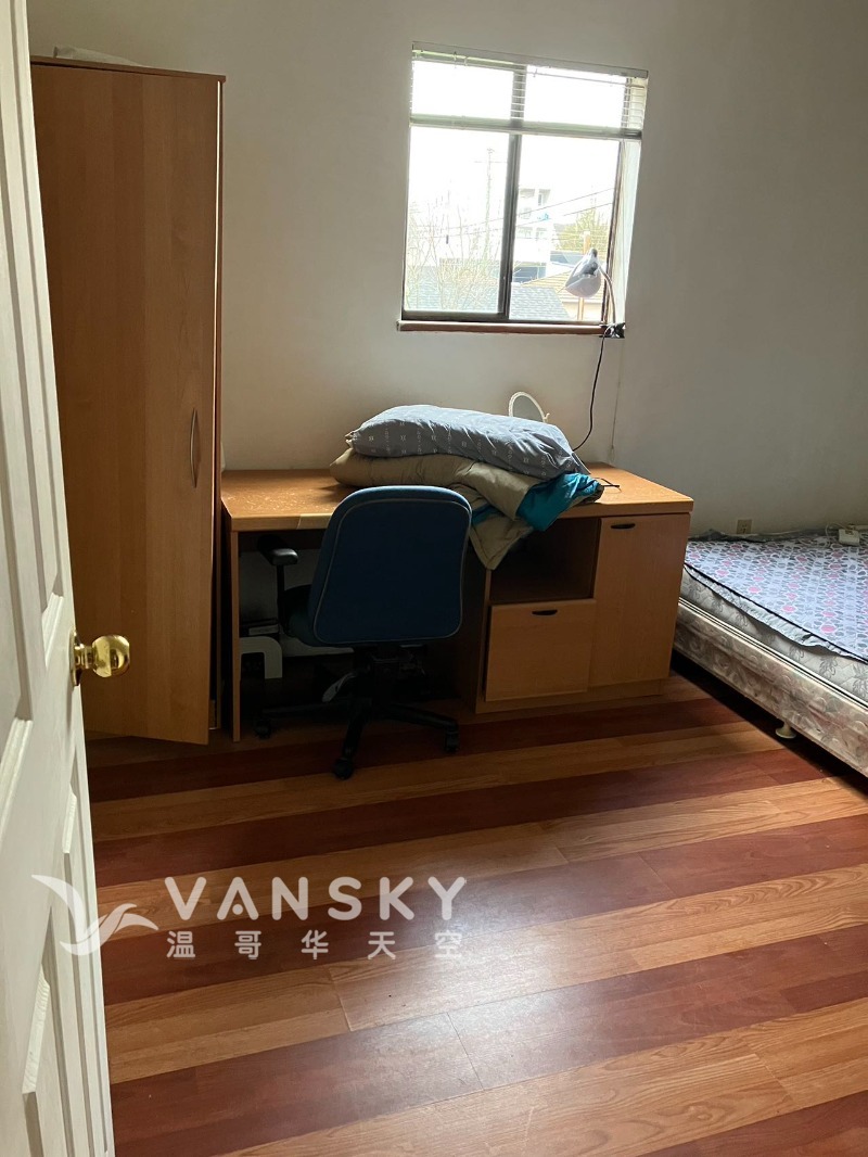 250319221052_4312 Perry.jpg